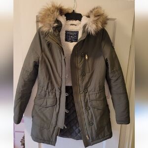 American Eagle Outfitters Women's Green Parka Coat